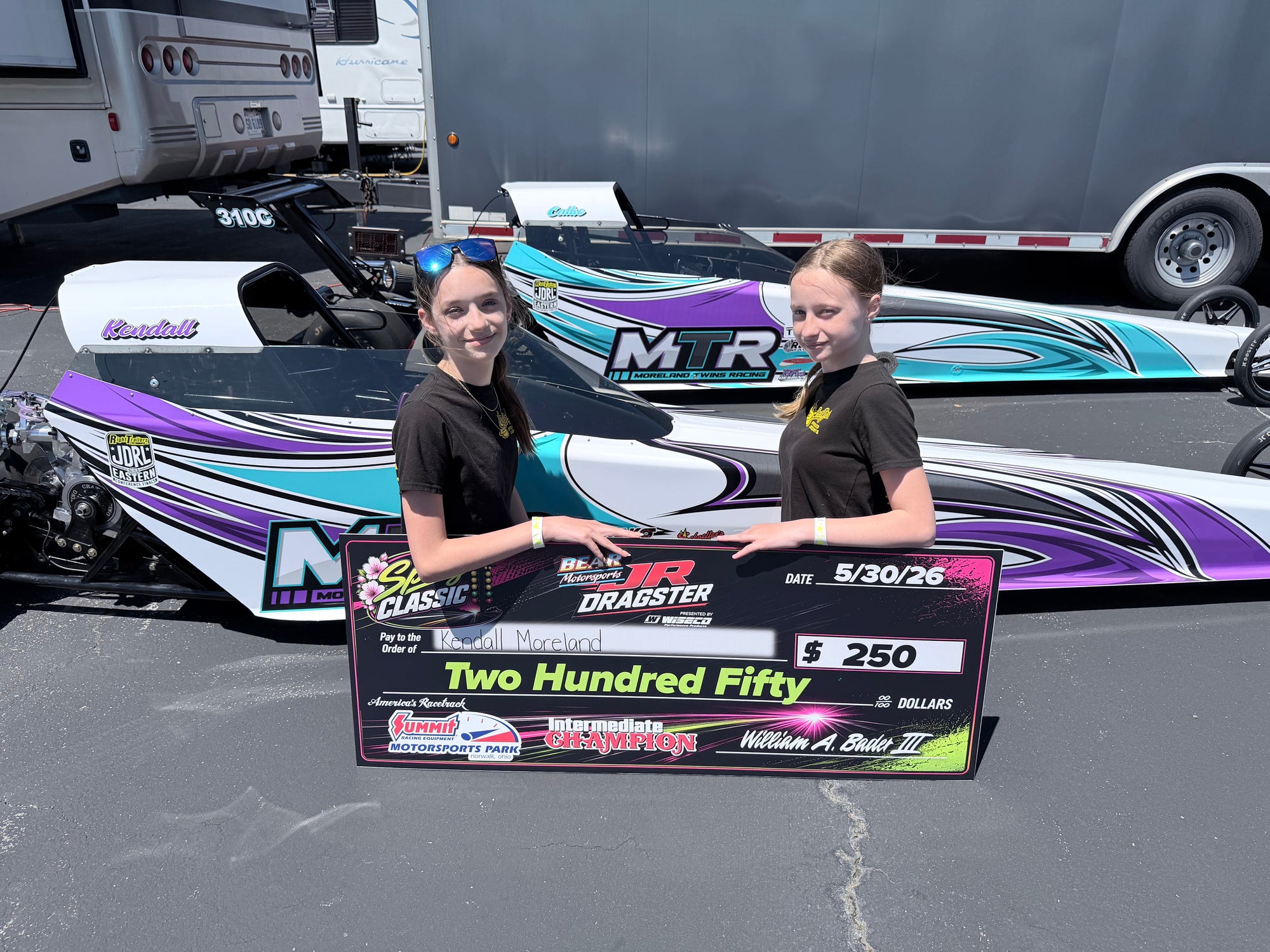 Featured Racer Spotlight: Kendall & Callie Moreland