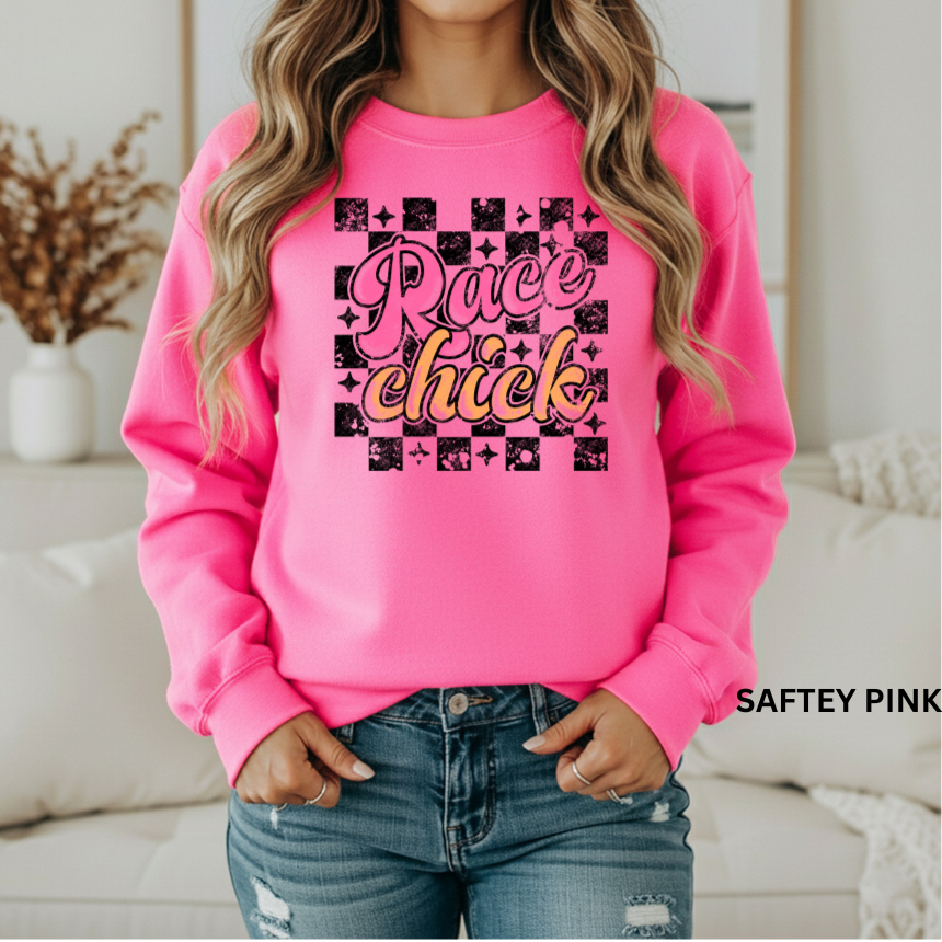 Race Chick Sweatshirt - Retro Checkered - Unisex Gildan S-3XL