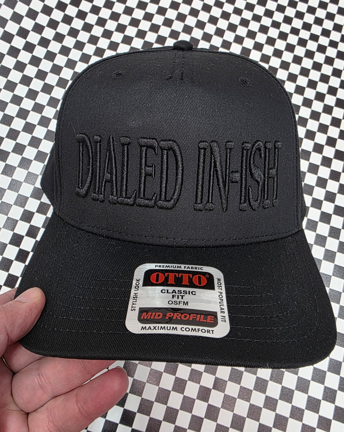 DIALD IN-ISH BLACK 3D EMBROIDERED HAT